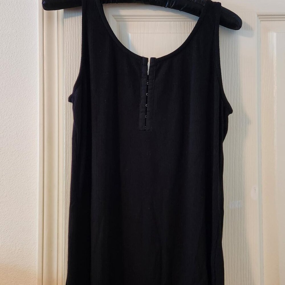 Torrid Black Hook & Eye Tank Top Size 3